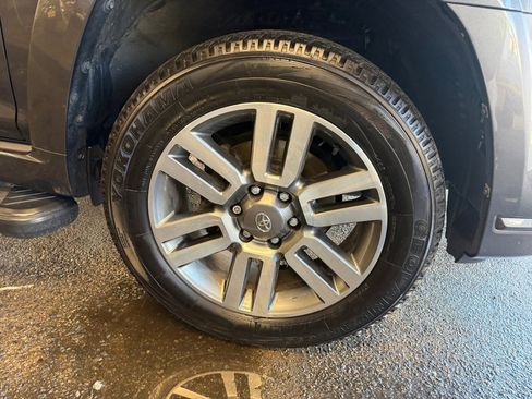 Used 2022 Toyota 4Runner TRD Sport image 29