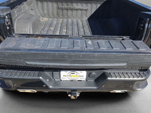 Used 2023 GMC Sierra 1500 Denali image 75