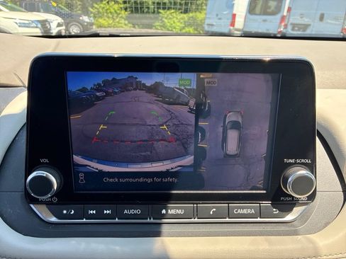 Certified 2021 Nissan Rogue SV w/ Premium Package AWD/4WD image 20