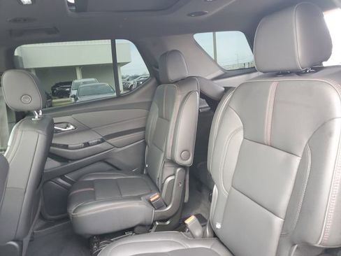 Certified 2023 Chevrolet Traverse RS w/ LPO, Floor Liner Package AWD/4WD image 28