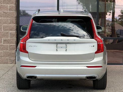 Used 2016 Volvo XC90 T6 Momentum w/ Momentum Plus Package AWD/4WD image 9