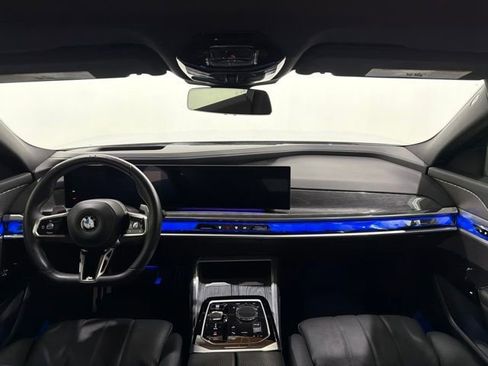 Certified 2023 BMW 760i xDrive w/ Parking Assistance Package AWD/4WD image 28