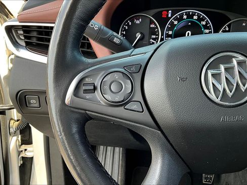 Used 2018 Buick Enclave Avenir w/ Avenir Technology Package FWD image 20
