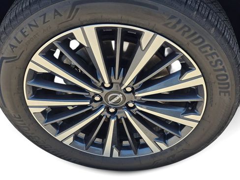 Used 2026 Nissan Pathfinder Platinum w/ Cargo Package FWD image 12