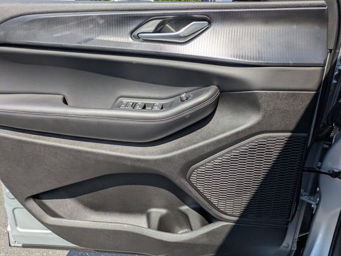 New 2025 Jeep Grand Cherokee L Altitude image 12