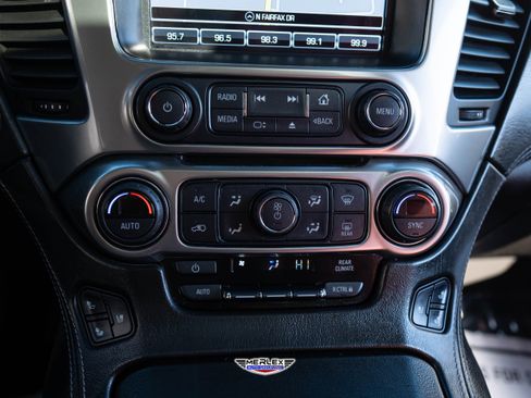 Used 2019 Chevrolet Tahoe Premier w/ Premier Plus Edition RWD image 34