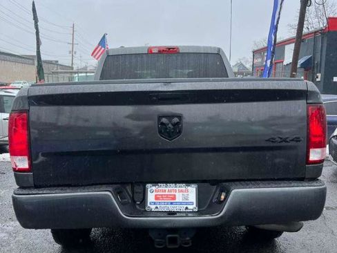 Used 2019 RAM 1500 Express image 10