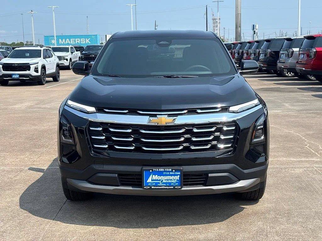 New 2026 Chevrolet Equinox LT FWD image 2