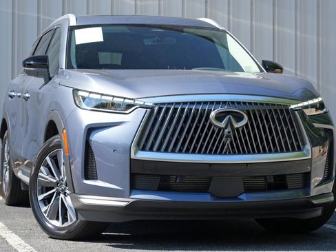 Used 2026 INFINITI QX60 Luxe w/ Cargo Package FWD image 4