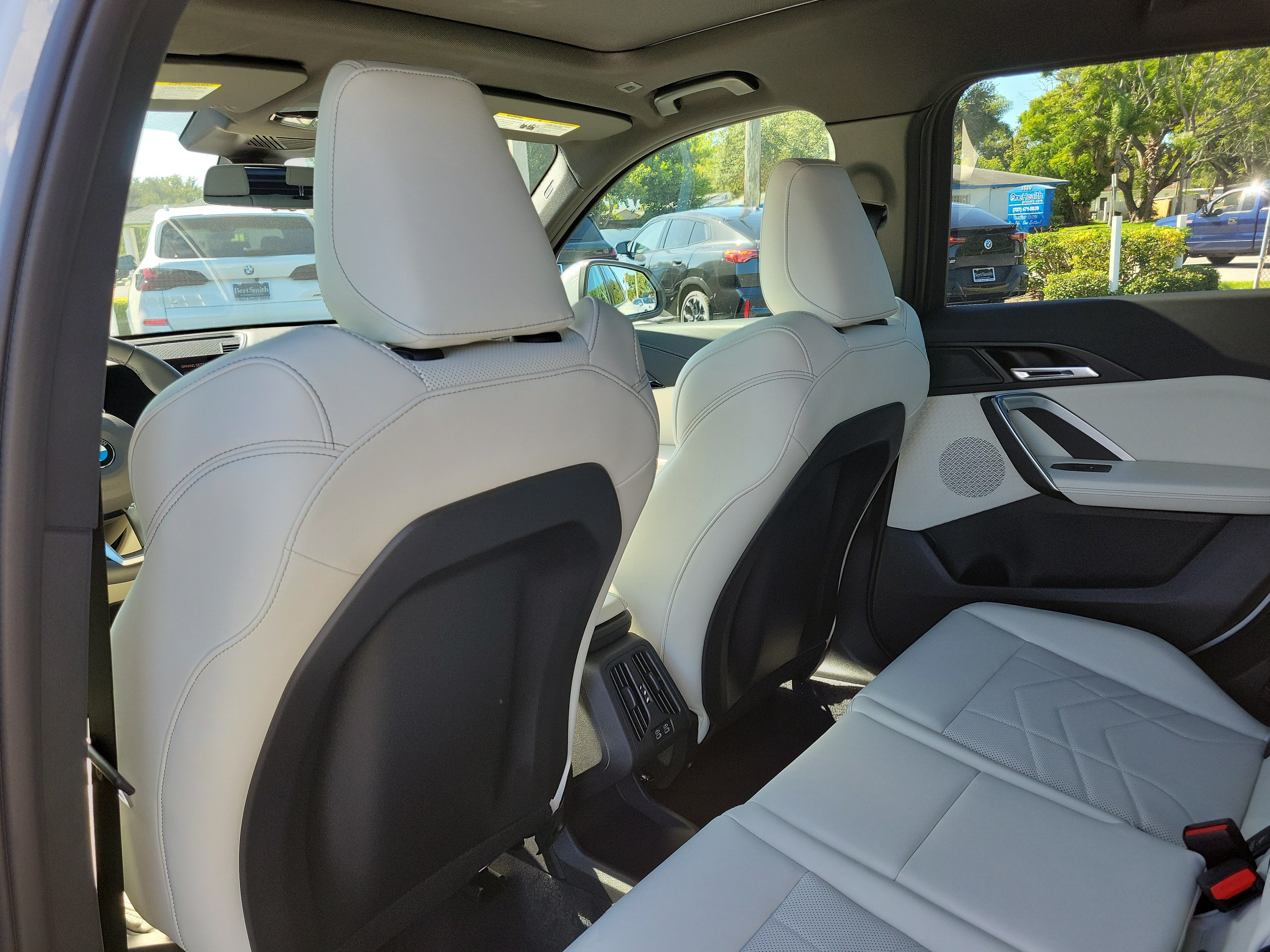 New 2027 BMW X1 xDrive28i w/ Technology Package AWD/4WD image 9