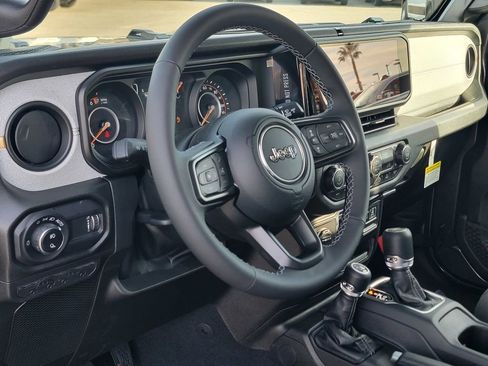 New 2026 Jeep Gladiator Sport image 7