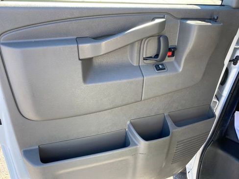 Certified 2024 Chevrolet Express 2500 Work Van image 12