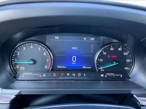 Used 2023 Ford Explorer Limited w/ Equipment Group 301A AWD/4WD image 18
