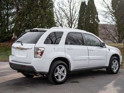 Used 2006 Chevrolet Equinox LT w/ LT Preferred Equipment Group image 5