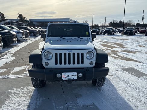 Used 2016 Jeep Wrangler Sport w/ Quick Order Package 24S image 9