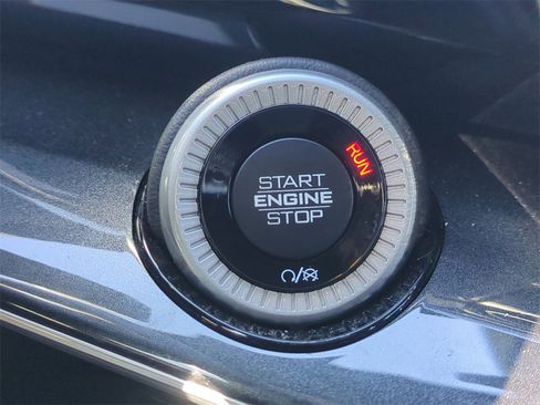 Used 2022 Jeep Wagoneer Series I w/ Premium Group I image 33