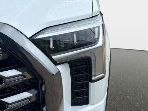 New 2026 Toyota Tundra Platinum AWD/4WD image 9