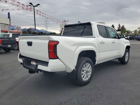 New 2026 Toyota Tacoma SR5 RWD image 3