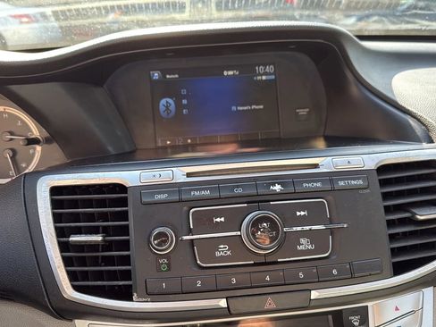 Used 2013 Honda Accord LX image 28