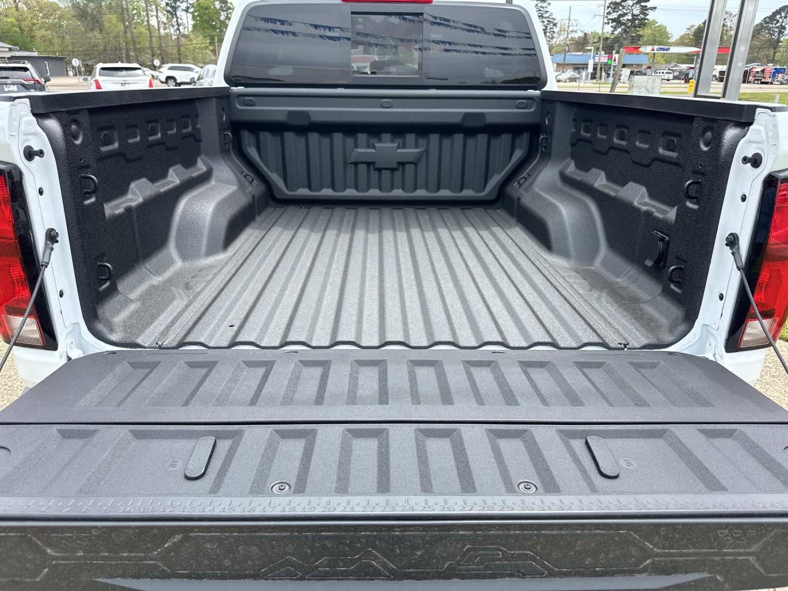 New 2026 Chevrolet Colorado Z71 w/ Technology Package AWD/4WD image 7