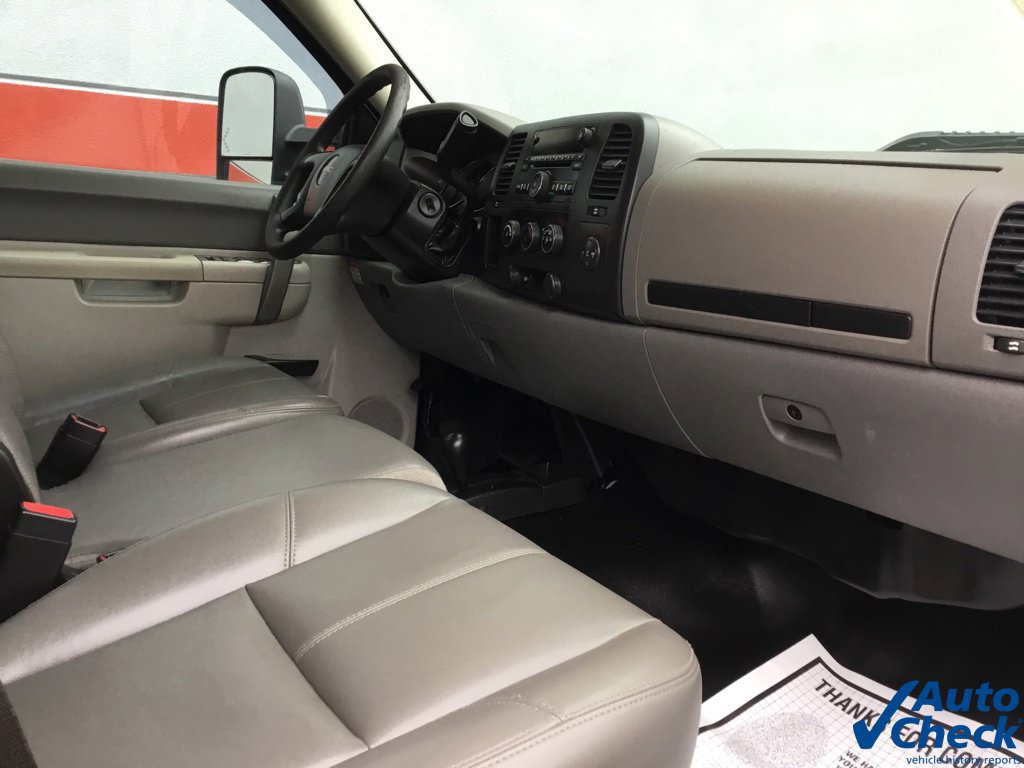 Used 2013 GMC Sierra 3500 W/T w/ Snow Plow Prep Package AWD/4WD image 32