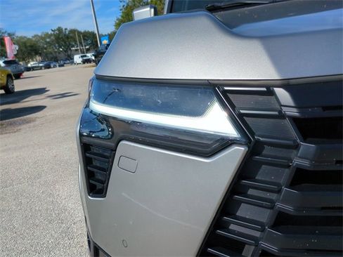 Used 2024 Lexus GX 550 image 10