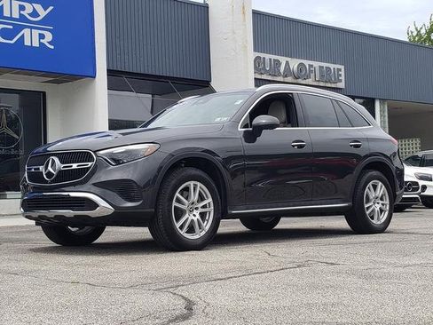 Certified 2025 Mercedes-Benz GLC 300 GLC 300 image 2
