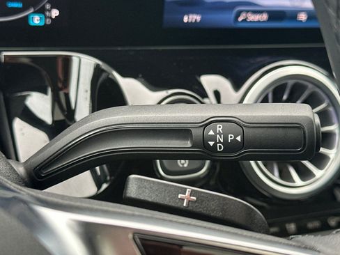 Certified 2025 Mercedes-Benz GLA 250 4MATIC image 21