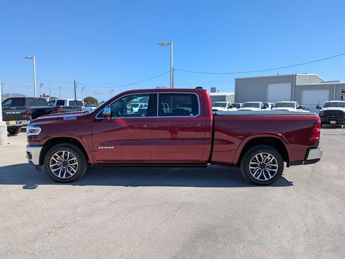 Used 2025 RAM 1500 Limited image 6