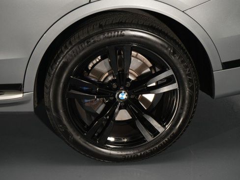 Used 2026 BMW X7 xDrive40i AWD/4WD image 22
