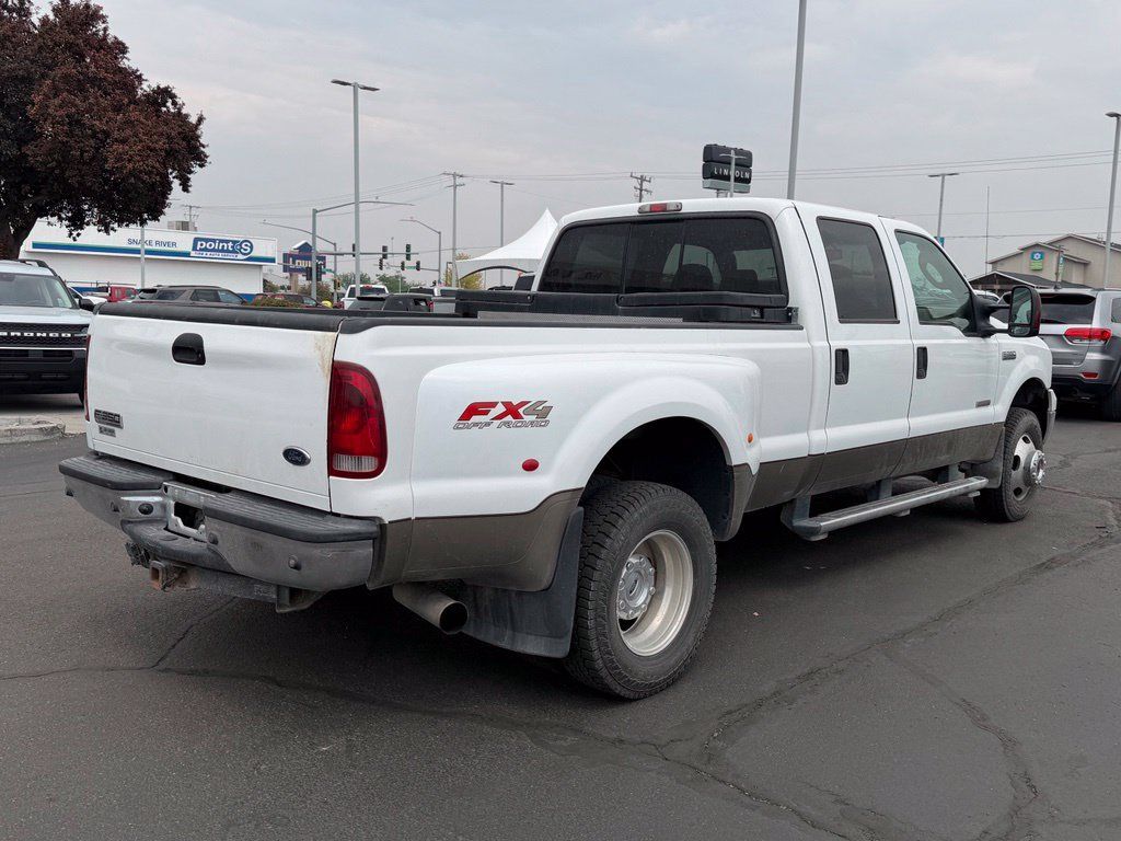 Used 2006 Ford F350 Lariat AWD/4WD image 3