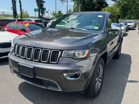 Used 2020 Jeep Grand Cherokee Limited AWD/4WD image 7