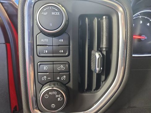 Used 2022 Chevrolet Silverado 2500 LT w/ Convenience Package AWD/4WD image 28