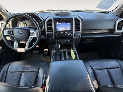 Used 2019 Ford F150 Lariat w/ Equipment Group 502A Luxury image 10