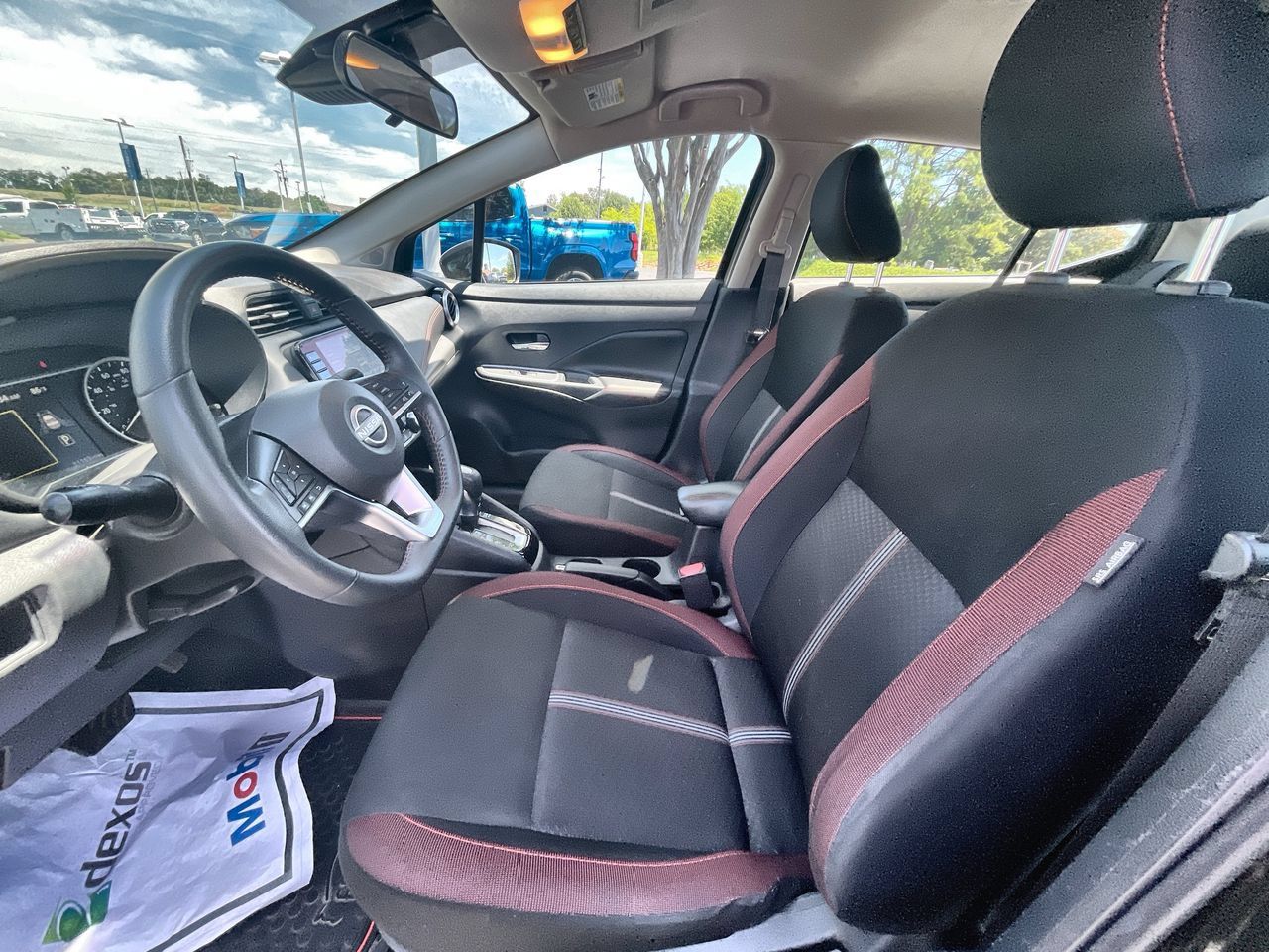Used 2024 Nissan Versa SR FWD image 18