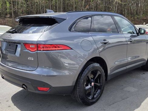 Used 2019 Jaguar F-PACE Premium image 6