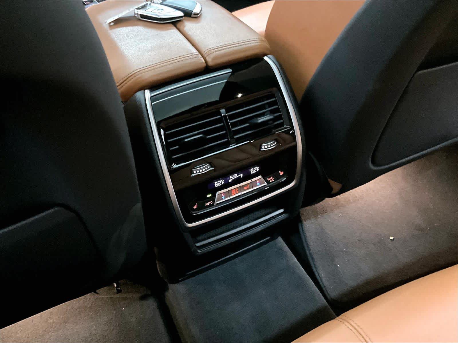 Used 2019 BMW X5 xDrive40i w/ Convenience Package AWD/4WD image 36