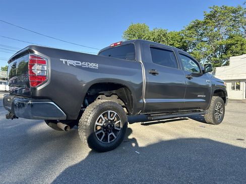 Used 2015 Toyota Tundra SR5 w/ TRD Off Road Package AWD/4WD image 6