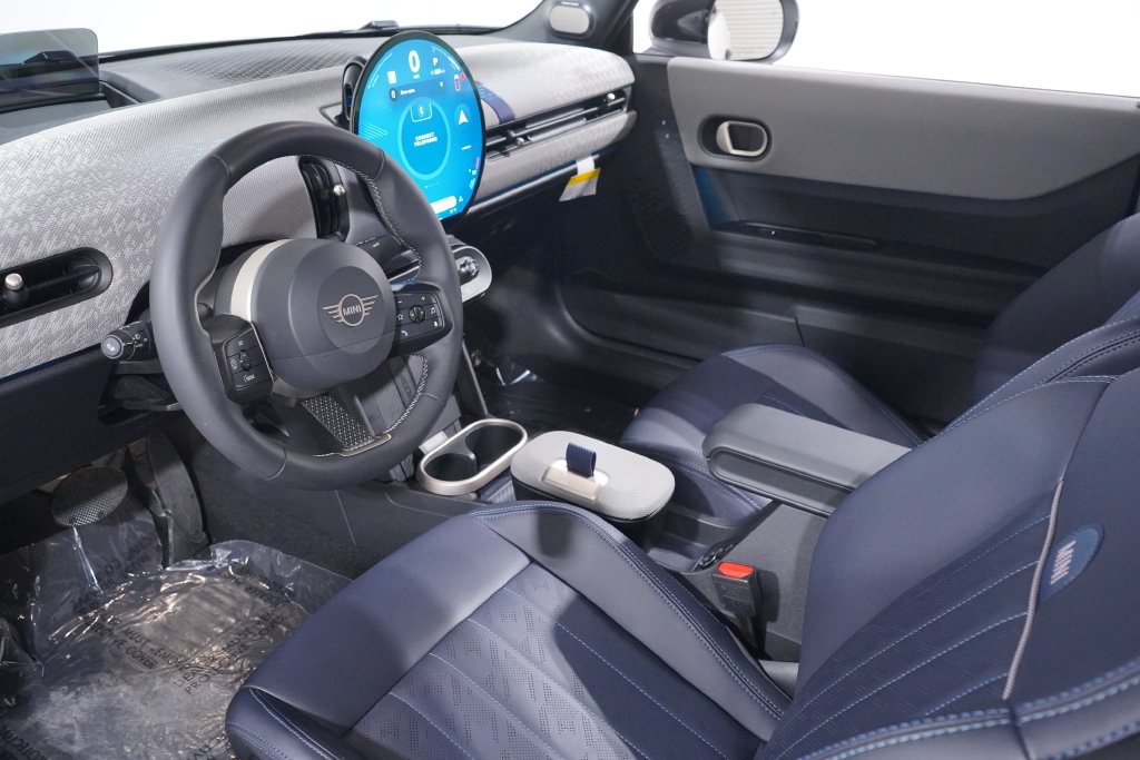 Used 2026 MINI Cooper S FWD image 6