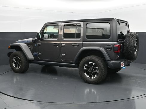 Used 2024 Jeep Wrangler Unlimited Rubicon 4xe AWD/4WD image 3