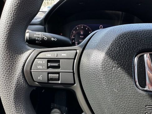 Used 2026 Honda Accord SE image 31