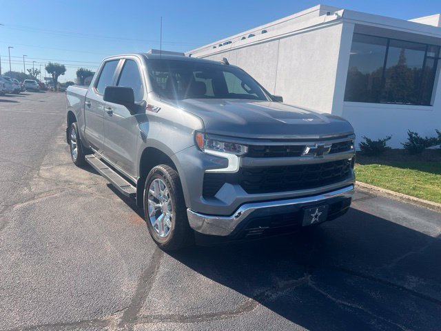 Used 2024 Chevrolet Silverado 1500 RST AWD/4WD image 1