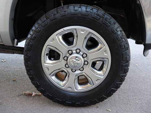 Used 2014 RAM 2500 Laramie w/ Protection Group image 44