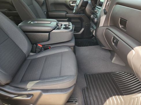 Used 2024 Chevrolet Silverado 1500 Custom w/ LPO, Dark Essentials Package RWD image 15