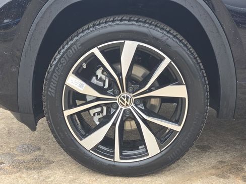 New 2026 Volkswagen Atlas SEL Premium R-Line AWD/4WD image 10