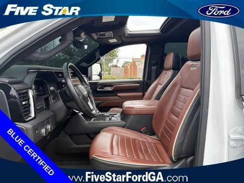 Used 2025 GMC Sierra 2500 Denali Ultimate AWD/4WD image 9