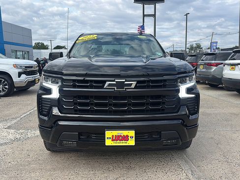 Used 2023 Chevrolet Silverado 1500 RST w/ Protection Package AWD/4WD image 3
