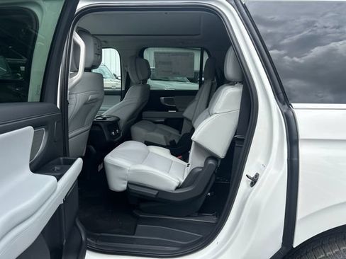 New 2027 Ford Expedition Max Platinum w/ Driver's Package AWD/4WD image 26
