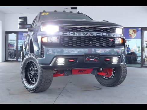 Used 2020 Chevrolet Silverado 1500 Custom w/ Custom Value Package RWD image 1