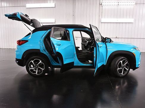 Used 2021 Chevrolet TrailBlazer RS w/ Convenience Package image 31